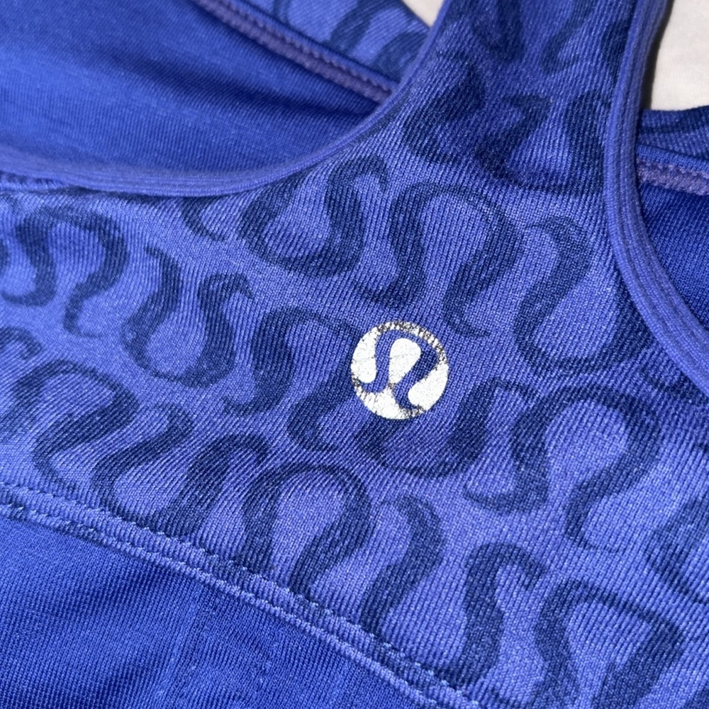 Lululemon Athletica Logo Tank W/ Built in bra in periwinkle blue - Picture 2 of 5